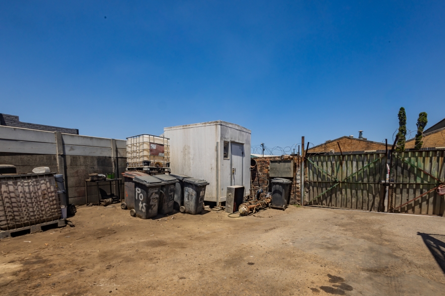 Commercial Property for Sale in Brackenfell Industrial Western Cape